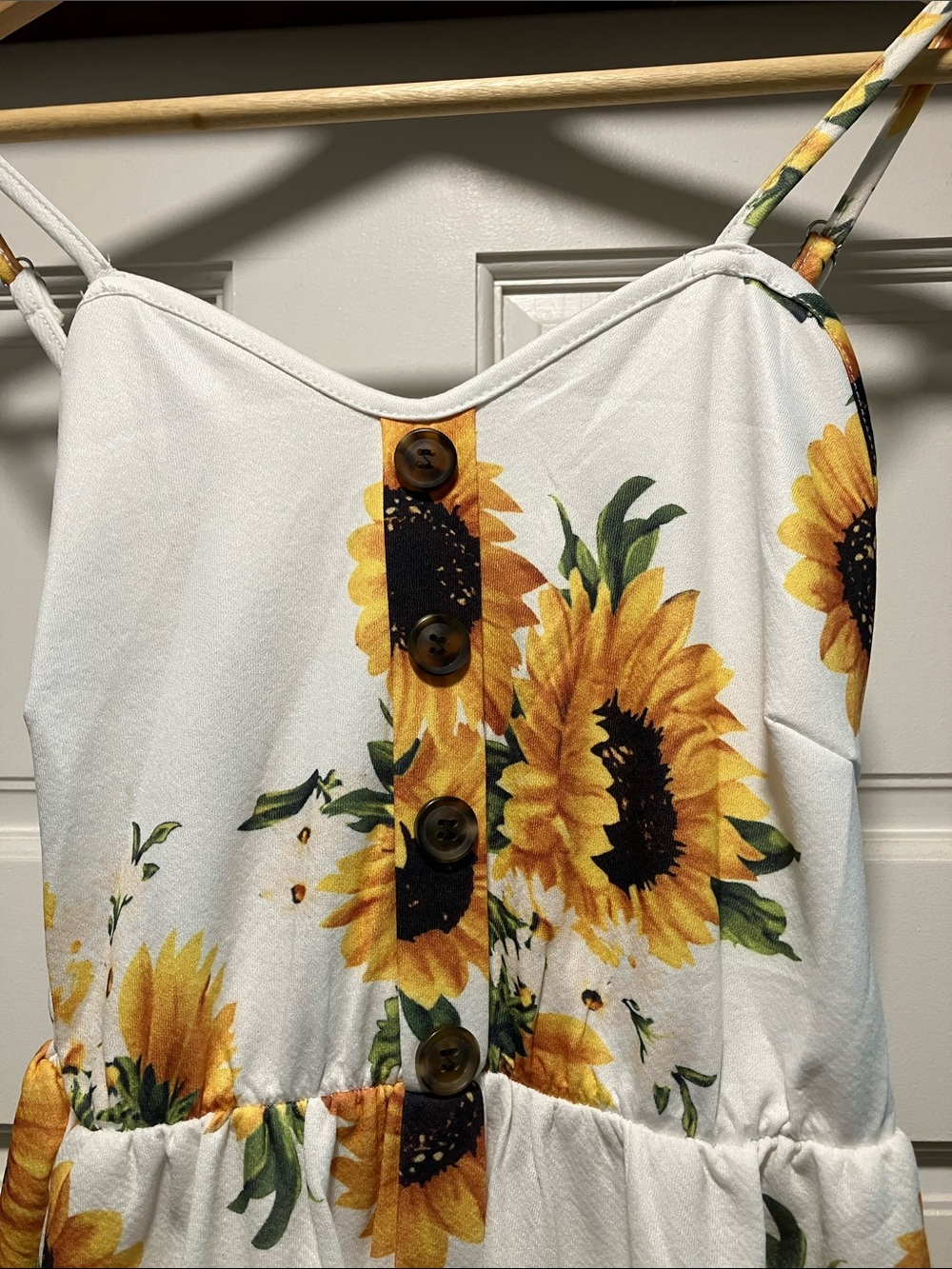 Sunflower Button-Front Sundress with Pockets - Picture 5 of 8
